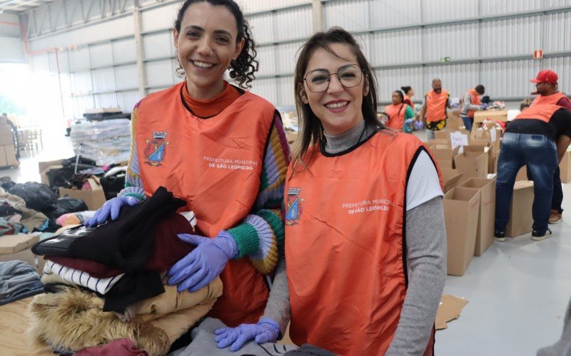 Centro de Arrecadação de doações da Taurus em São Leopoldo: Victoria e Janaína | abc+