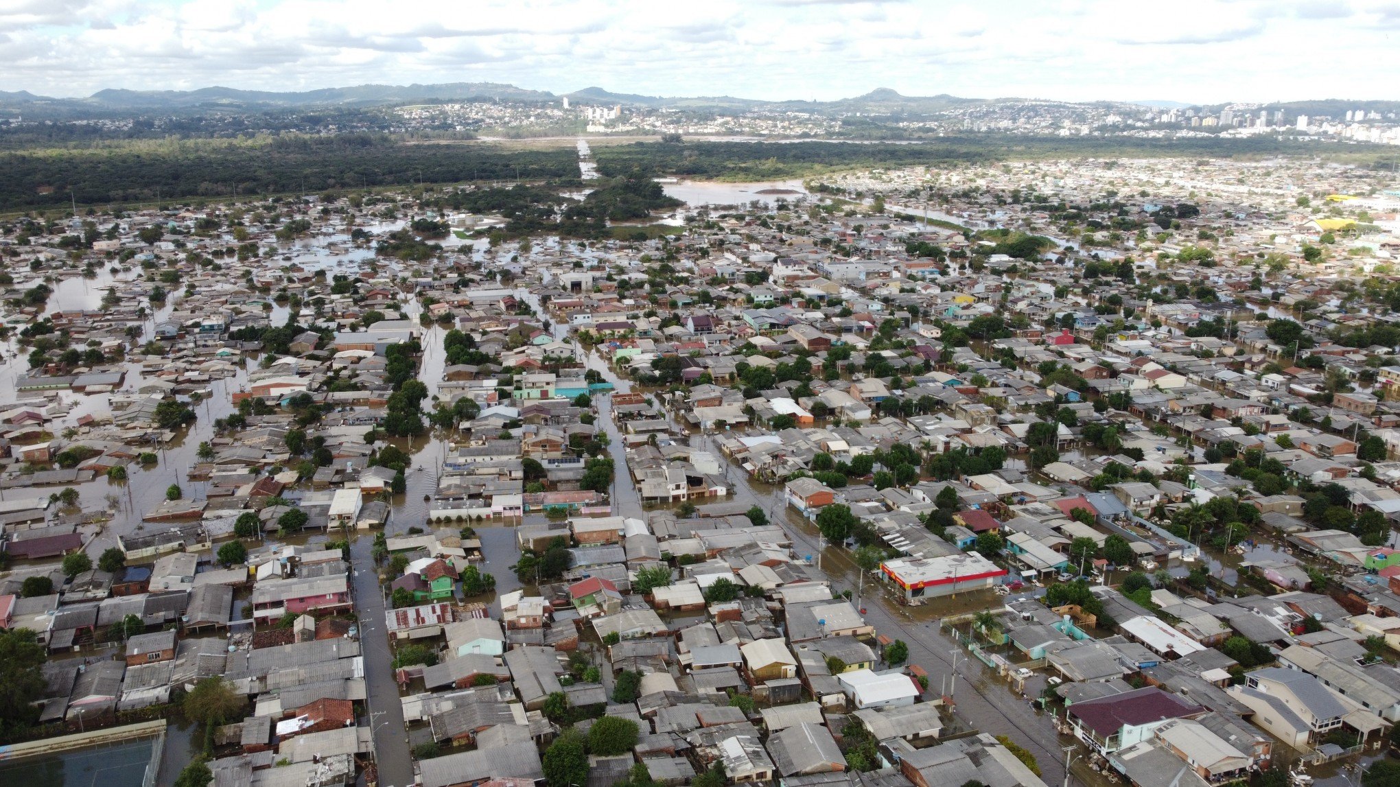 CATÁSTROFE NO RS: Dado prévio indica mais de 7,5 mil casas destruídas pela cheia na região