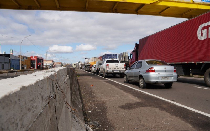 BR-116 está bloqueada para veículos de passeio em São Leopoldo | abc+