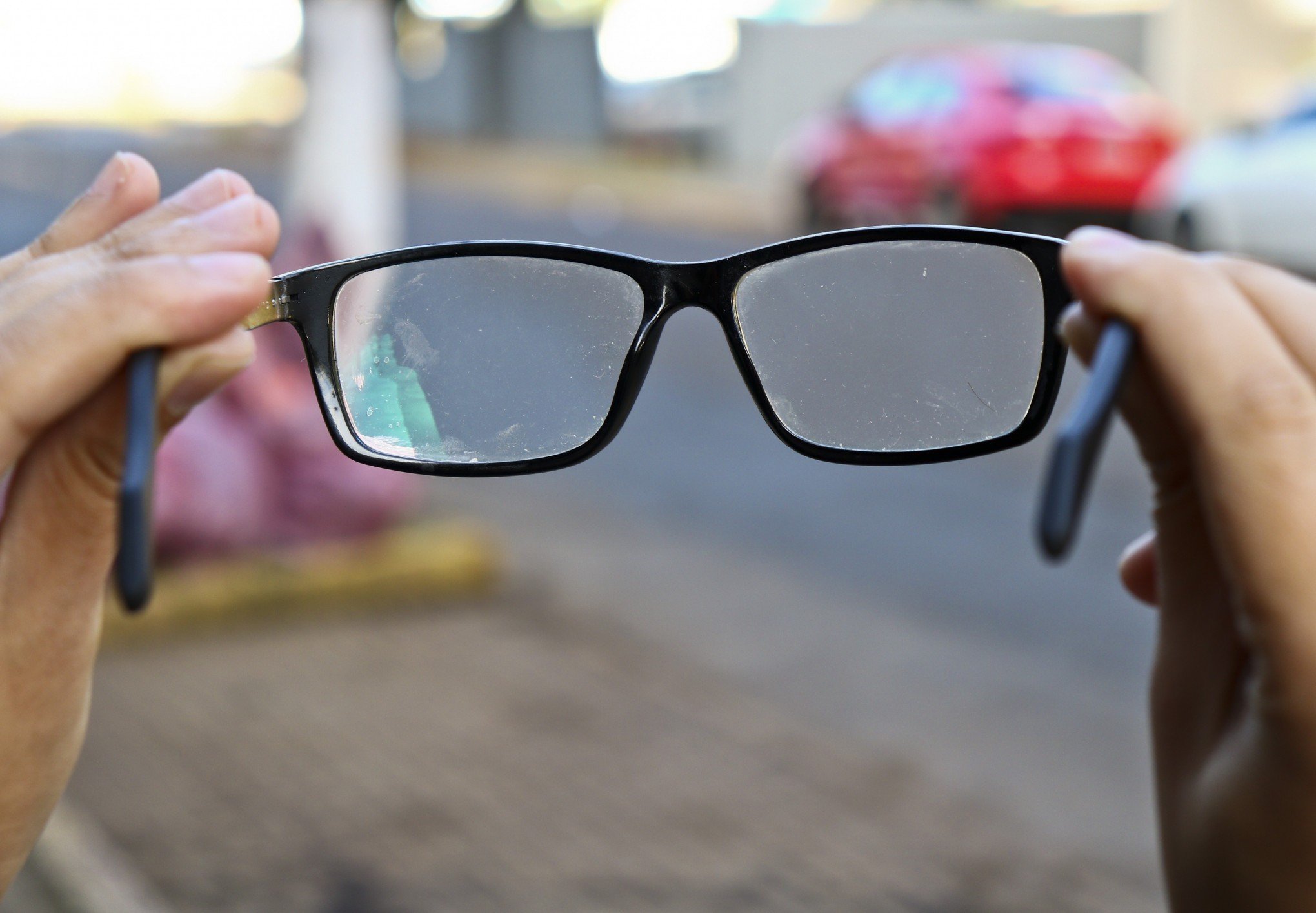 Ação solidária fornece avaliação oftalmológica às pessoas que perderam óculos nas enchentes
