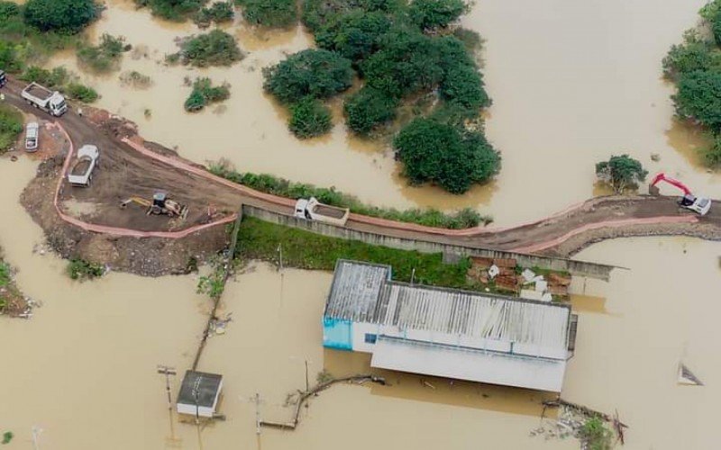 Imagem aérea do dique Vila Brás/Vila Palmeira  | abc+