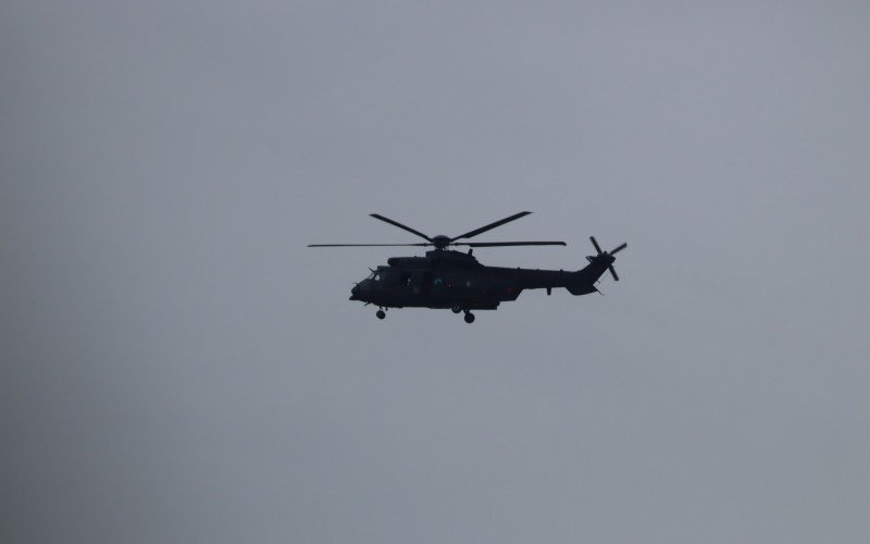 Helicóptero pousou com doações em Novo Hamburgo 