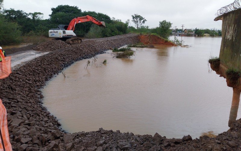 Obras emergenciais foram realizada no dique entre a Vila Brás e o bairro Santo Afonso  | abc+