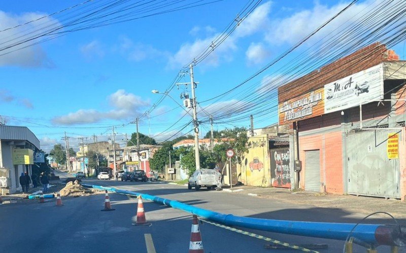 Corsan deu início a obra de interligação de adutoras para fornecimento de água no bairro Guajuviras, em Canoas