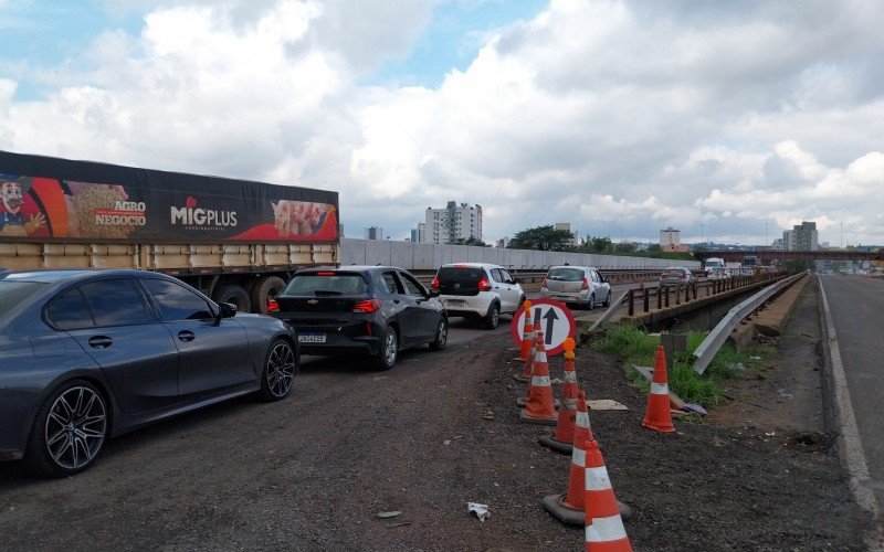 Trânsito liberado sobre a ponte do Rio dos Sinos em São Leopoldo