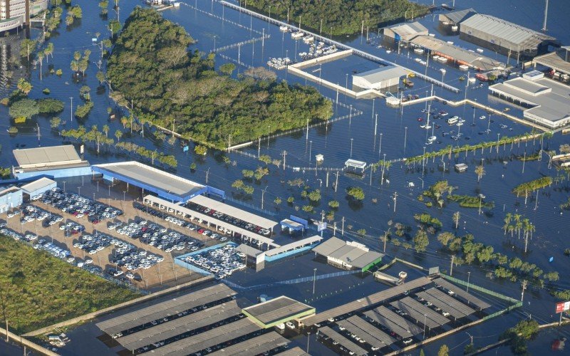 Região do Aeroporto Internacional Salgado Filho ficou totalmente alagada durante as chuvas de maio | abc+