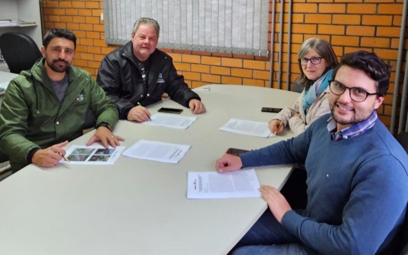 Secretaria da Agricultura e Emater avaliam perdas e planejam reconstrução do meio rural