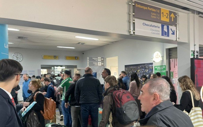 Terminal de passageiros do aeroporto de Caxias do Sul está superlotado nesta segunda | abc+