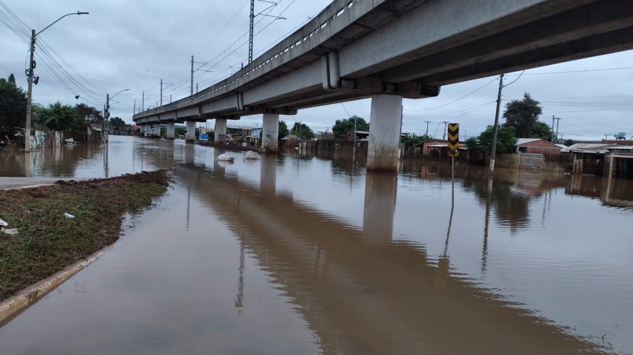 Nível do Rio dos Sinos segue em declínio e chega a 5,33 metros em São Leopoldo