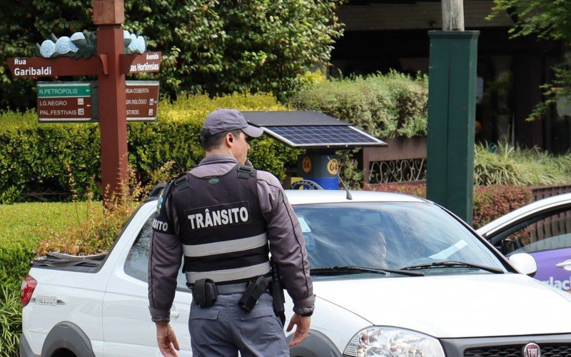 Câmara autoriza contratação temporária de até oito orientadores de trânsito em Gramado