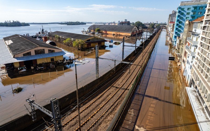 Rede da Trensurb em Porto Alegre está fora de operação desde a enchente do início de maio | abc+