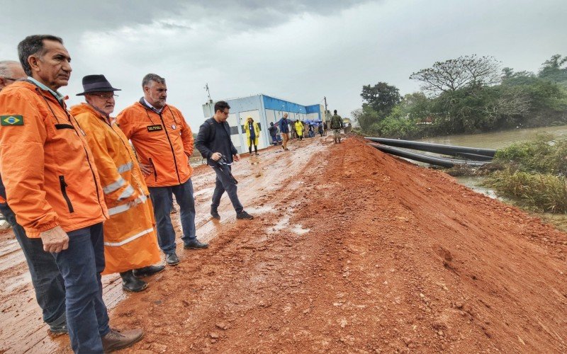 Inundação histórica no RS - Ministros do Governo Lula acompanham obras emergenciais do dique e funcionamento das bombas em São Leopoldo