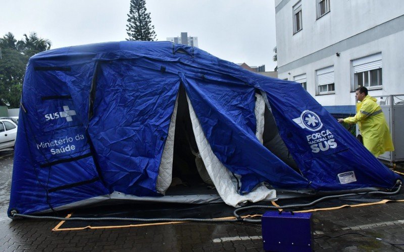 Hospital de Campanha de Novo Hamburgo começou a ser montado na quinta-feira | abc+