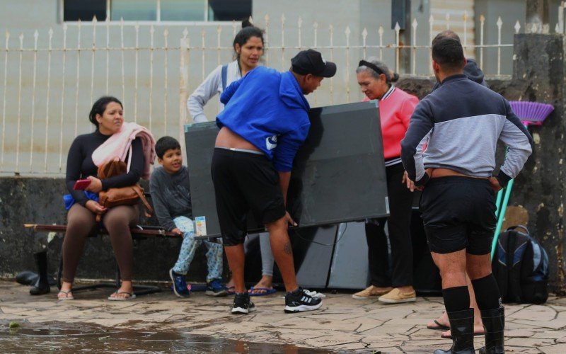 Mais de 21 mil famílias serão beneficiadas com folha extra de maio do Bolsa Família | abc+