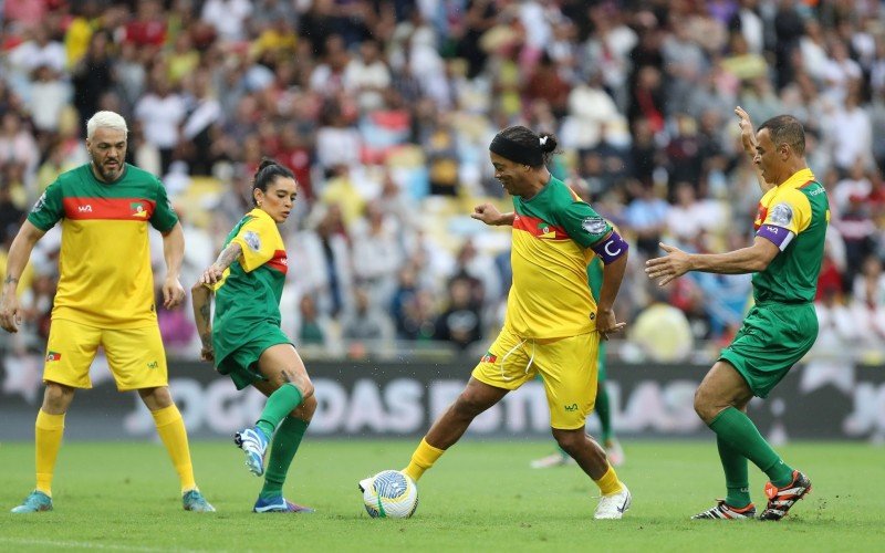 Futebol Solidário aconteceu neste domingo (26) no Maracanã