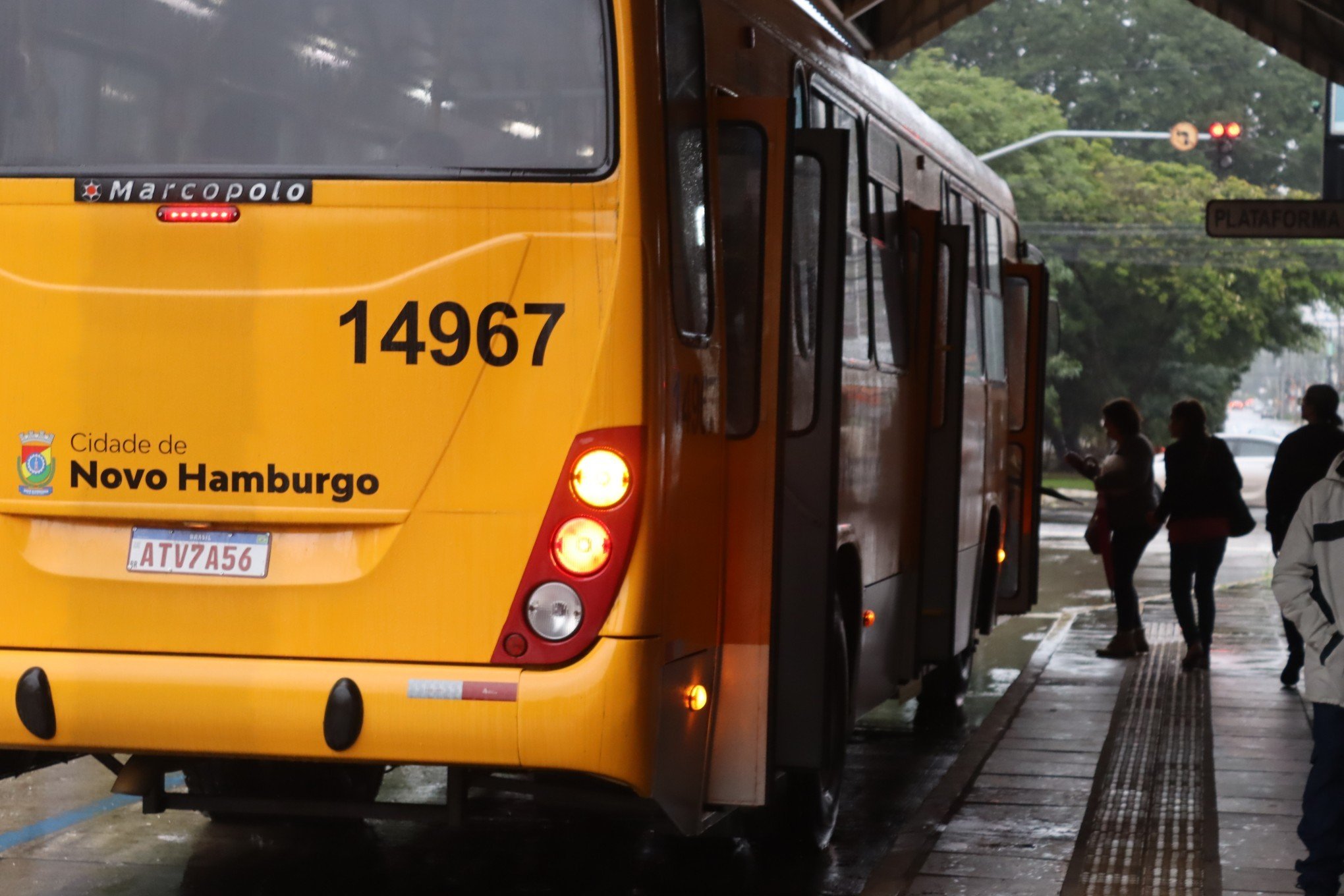 NOVO HAMBURGO: Prefeitura diz que período "de aprendizado" já passou e promete medida sobre transporte público
