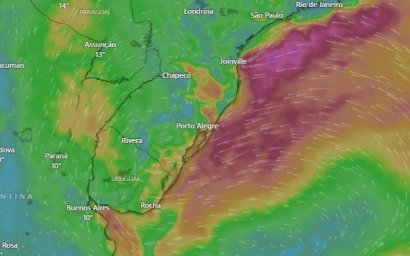 Nesta segunda-feira (27), às 22 horas, o ciclone se formava ainda no Uruguai e a previsão é que, até 22 horas, esteja na região Sul do RS