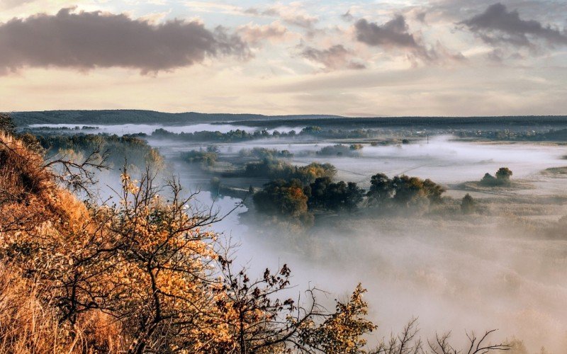 PREVISÃO DO TEMPO: Manhãs com nevoeiro e predomínio de sol marcarão os próximos dias; saiba como ficam as temperaturas | abc+