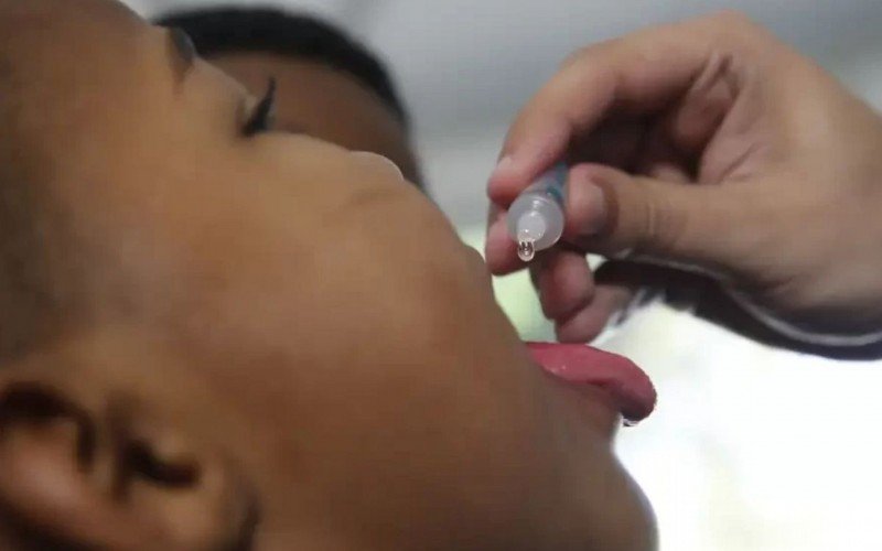 Campanha de vacinação contra poliomielite começa nesta segunda | abc+
