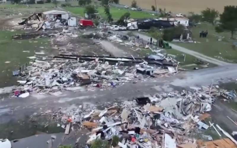Tornados e fortes tempestades deixam 18 mortos nos EUA | abc+