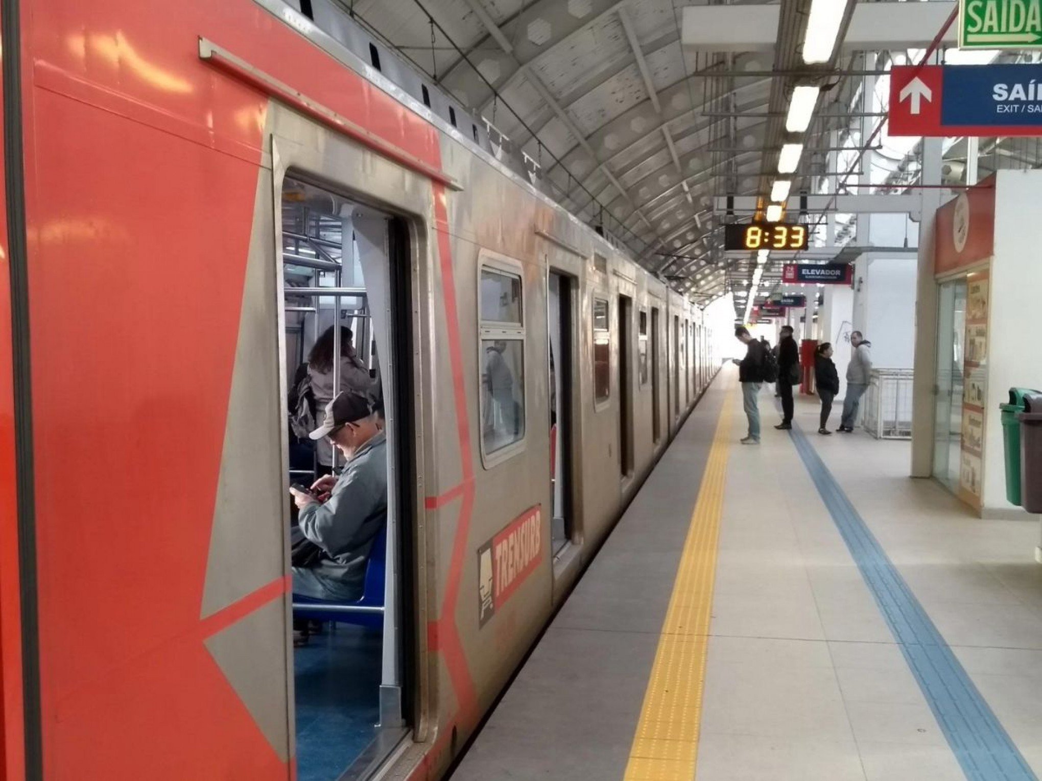 CAT脕STROFE NO RS: Trensurb atualiza sobre a opera莽茫o emergencial de retomada dos trens