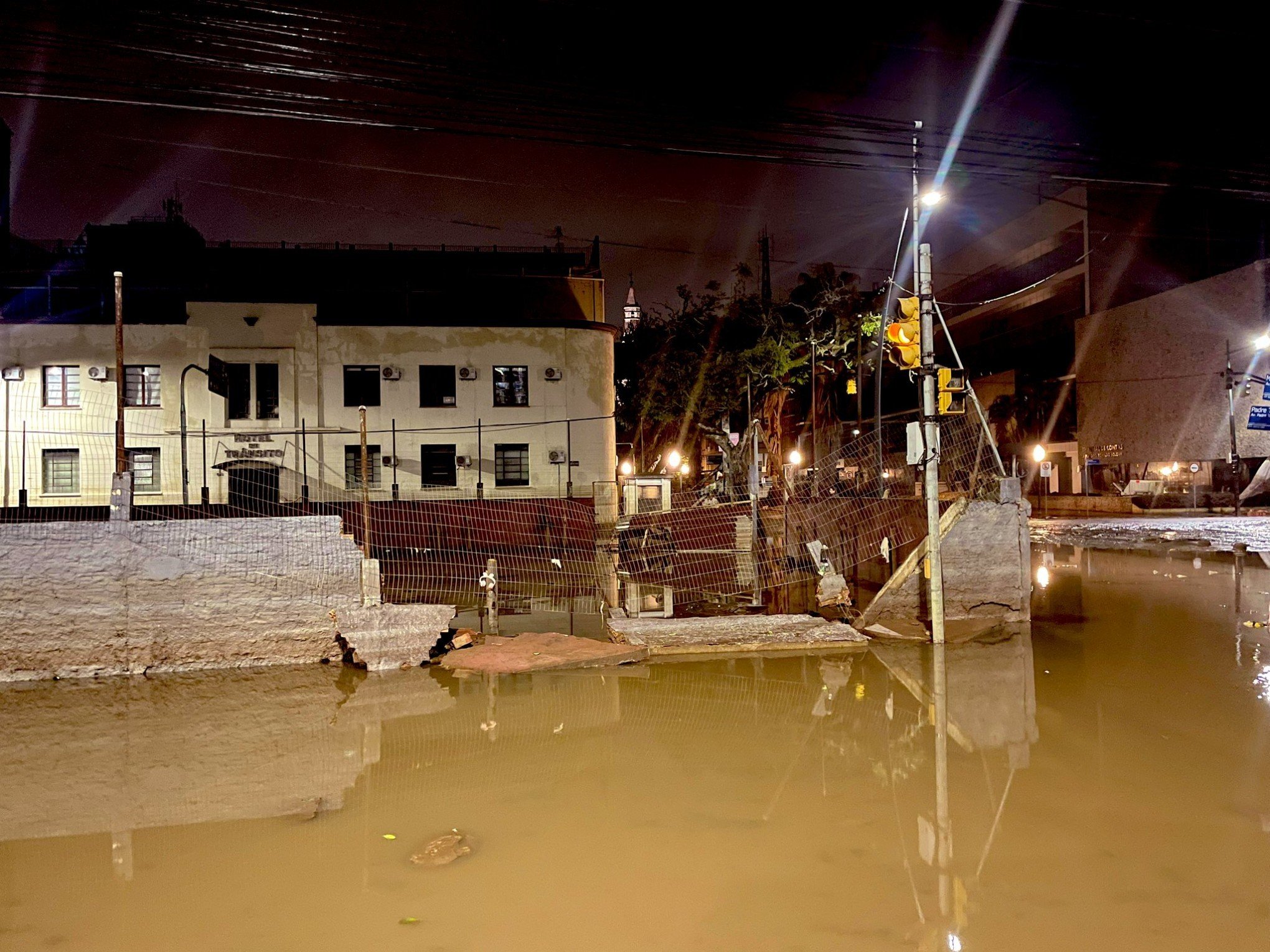 Guaíba tem novo aumento e segue acima da cota de inundação; confira os números