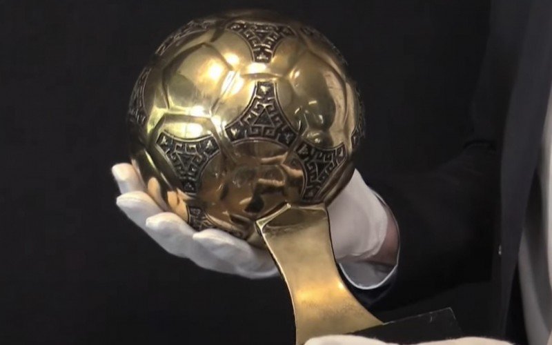 Bola de ouro | abc+