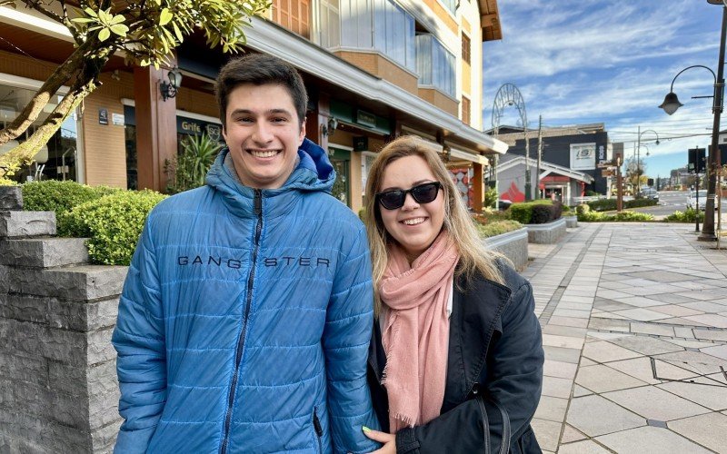 Casal optou por passar o feriadão na região