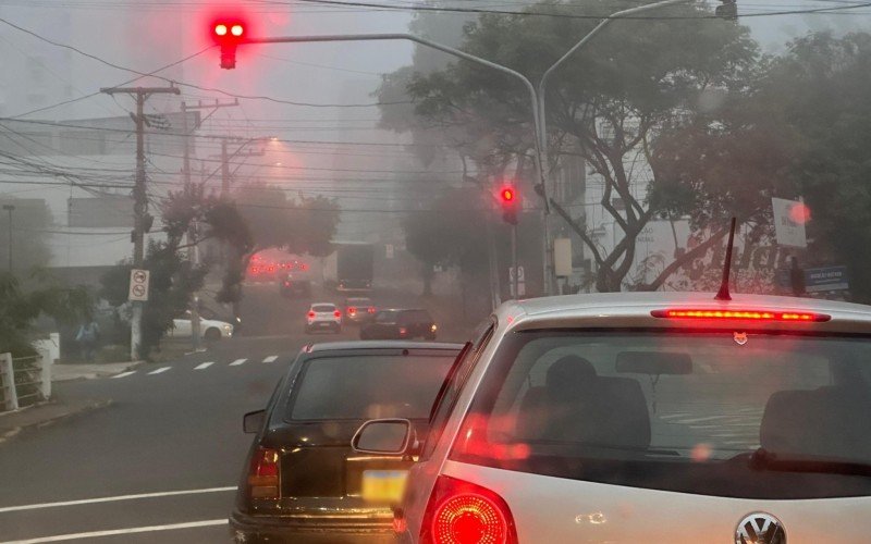 Cerração encobre o céu em mais uma manhã; previsão é que neblina seja registrada também no fim de semana | abc+