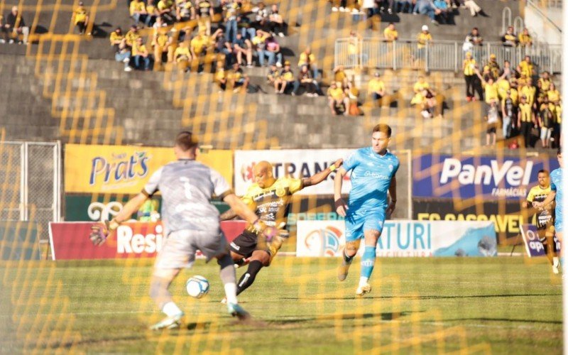 Goleiro Breno parou o Cascavel na tarde desta domingo | abc+