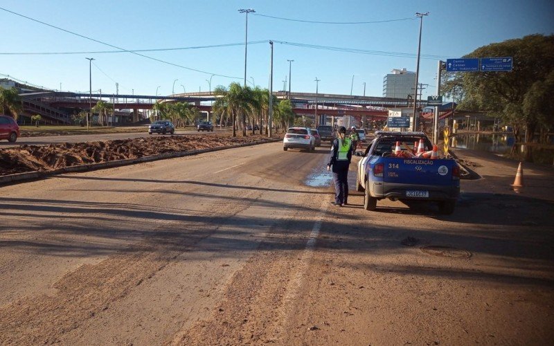 Liberada a saída de Porto Alegre para a BR-116 e Freeway pela Zaida Jarros | abc+