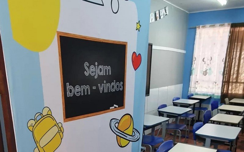 Aulas serão retomadas em 19 instituições de ensino, um mês depois de terem sido suspensas em função da enchente  