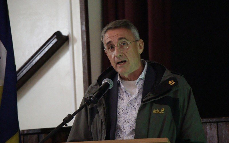 Coordenador de Língua Alemã do Rio Grande do Sul, Santa Catarina e Paraná, Thomas Voskuhl