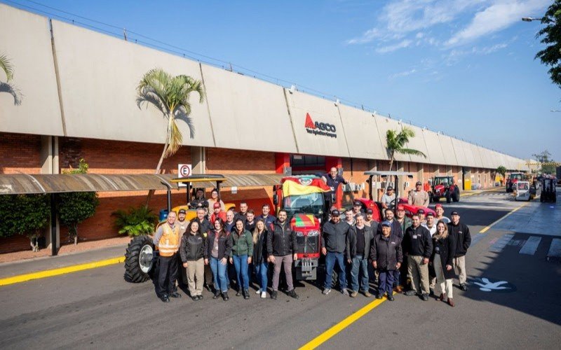 A AGCO retoma atividades na unidade de Canoas