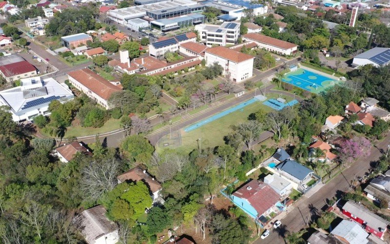 Imagem aérea da atual sede do Instituto Ivoti | abc+