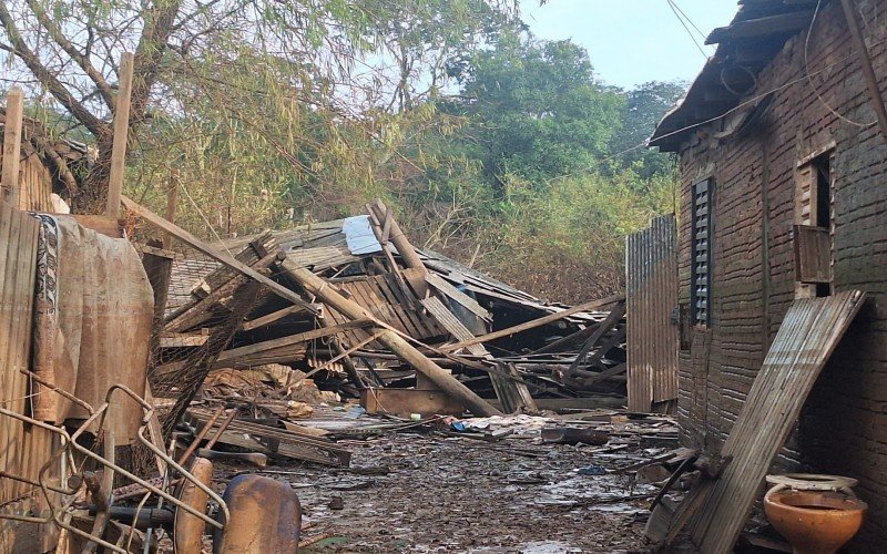 Cenários de destruição ainda impacta moradores do bairro Santo Afonso, em Novo Hamburgo