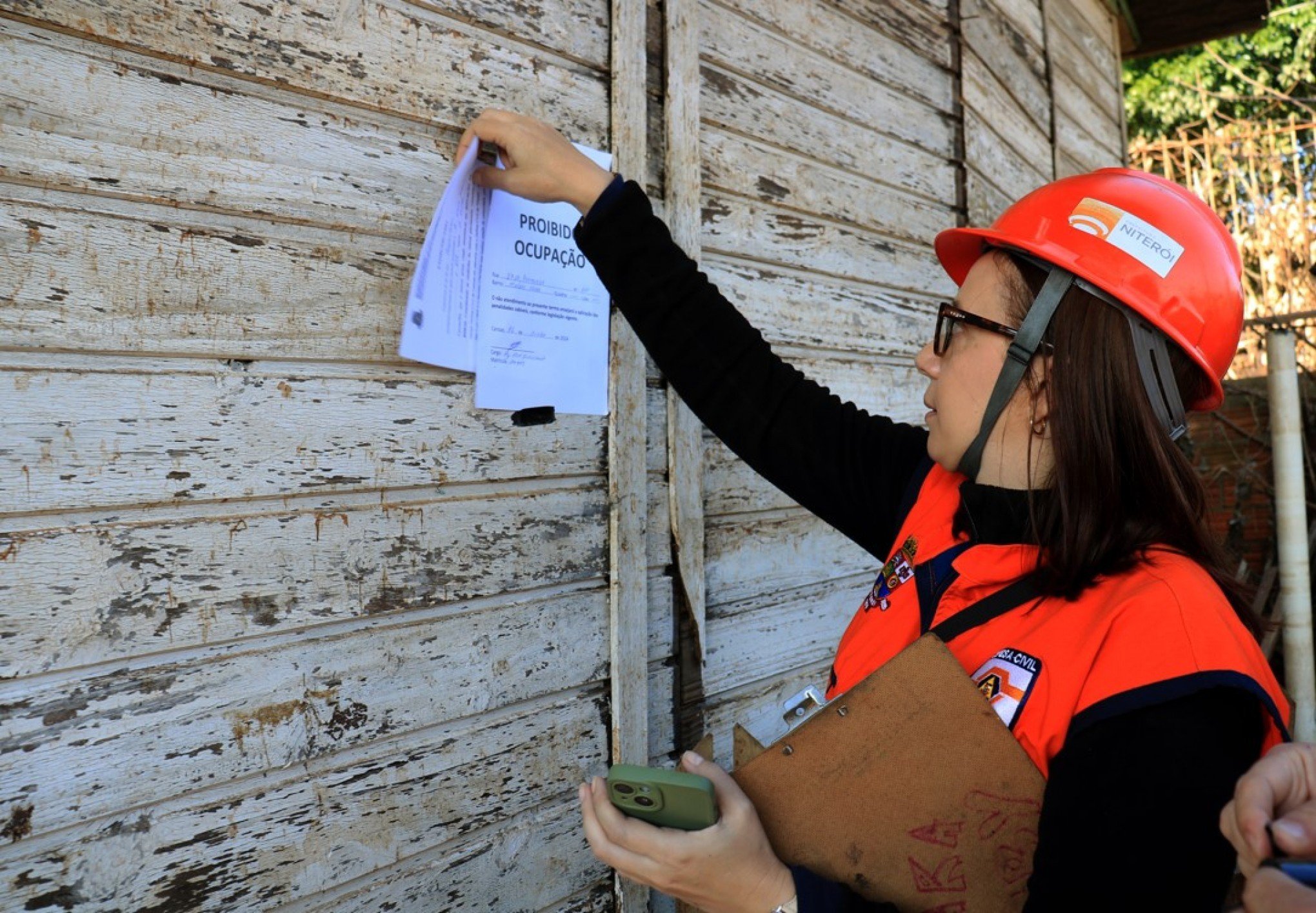 Especialistas em enchentes e deslizamentos avaliam segurança de casas após cheia em Canoas