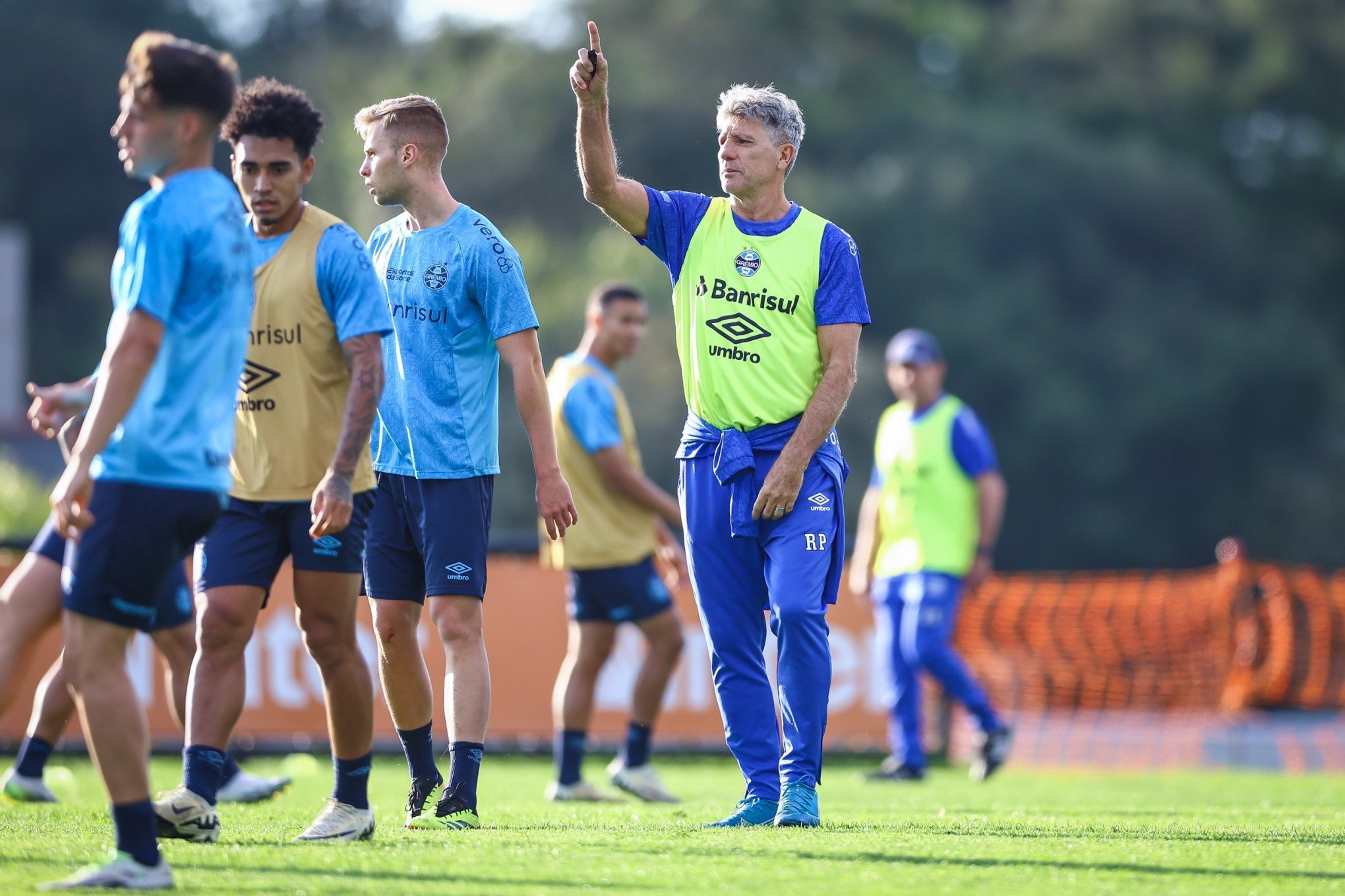 Já classificado, Grêmio encara o Estudiantes para definir adversário das oitavas