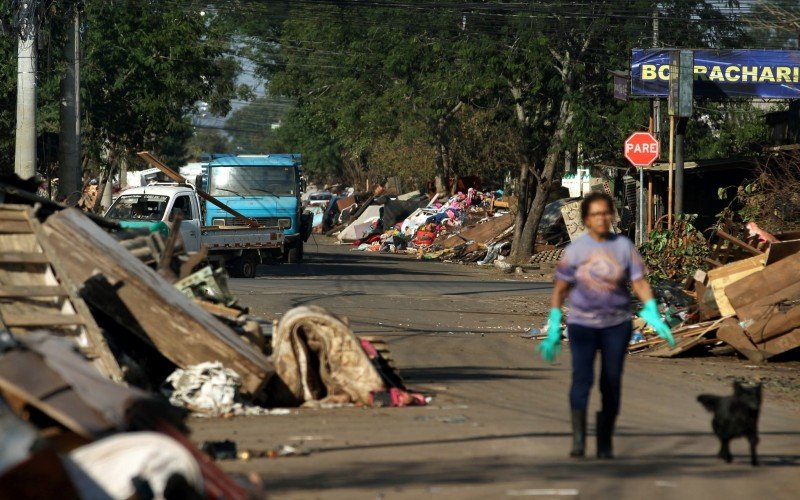 Bairros em alerta de evacuação e novas medidas