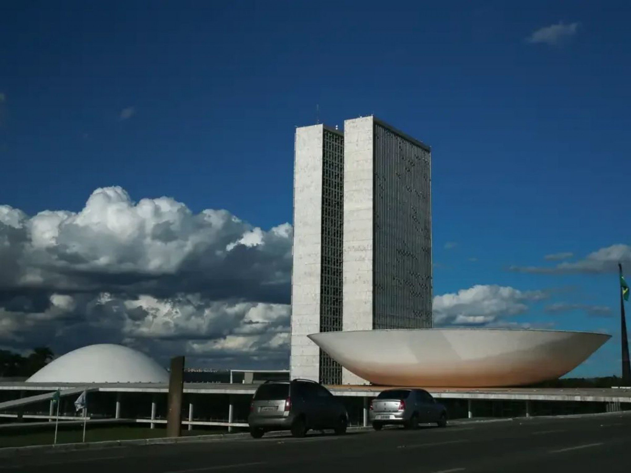 Congresso aprova proposta para permitir que nova faixa de isenção do IR tenha duração indeterminada