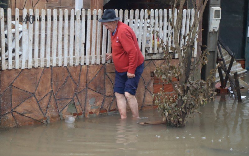 Lacen confirmou 242 casos de leptospirose no Rio Grande do Sul | abc+