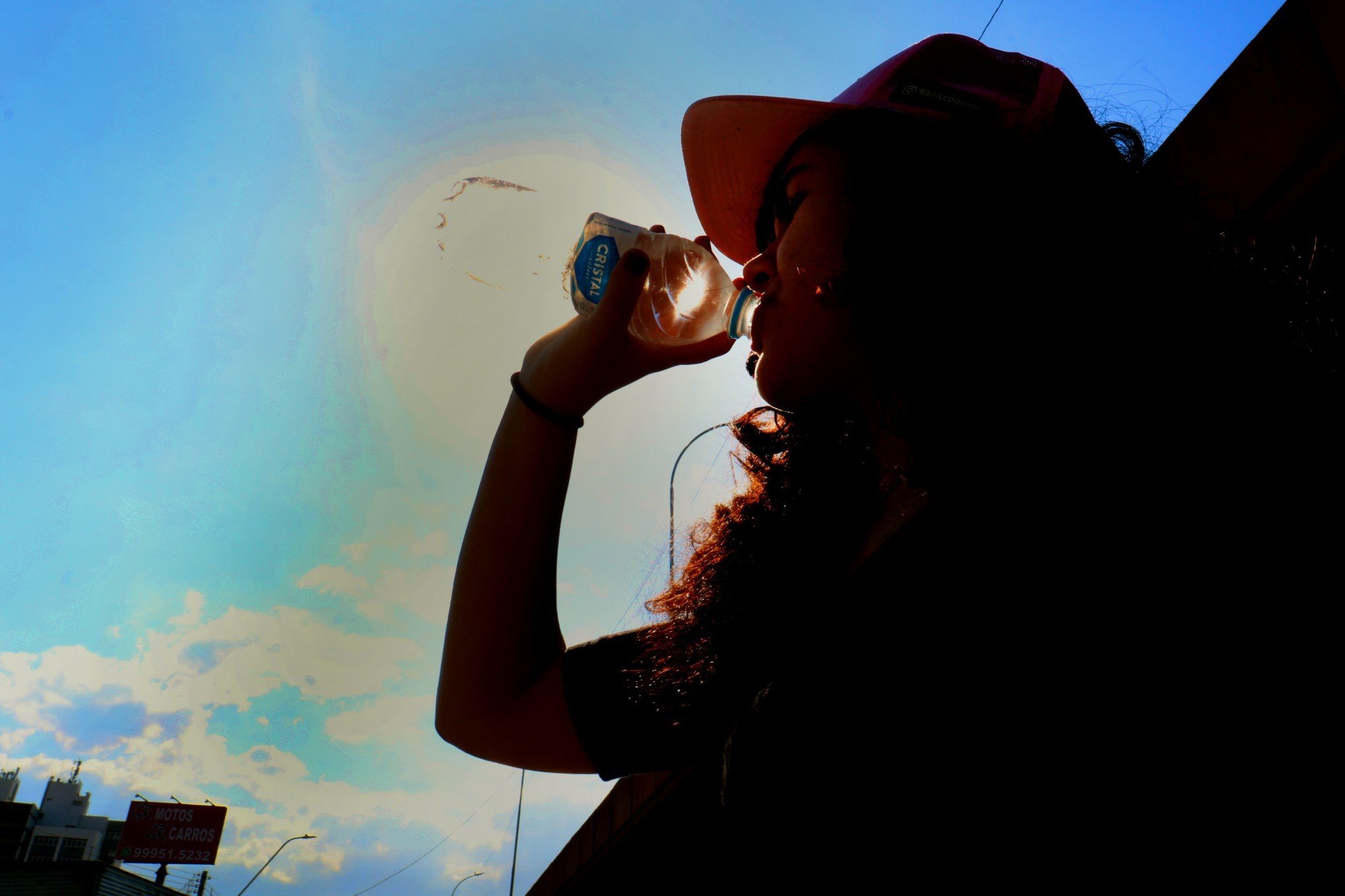 Confira cuidados essenciais para proteger sua saúde durante o período de calorão no RS