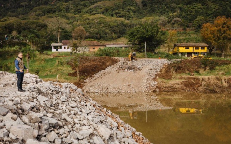 Ponte provisória ia liberar o fluxo de veículos na BR-116, entre Nova Petrópolis e Caxias do Sul