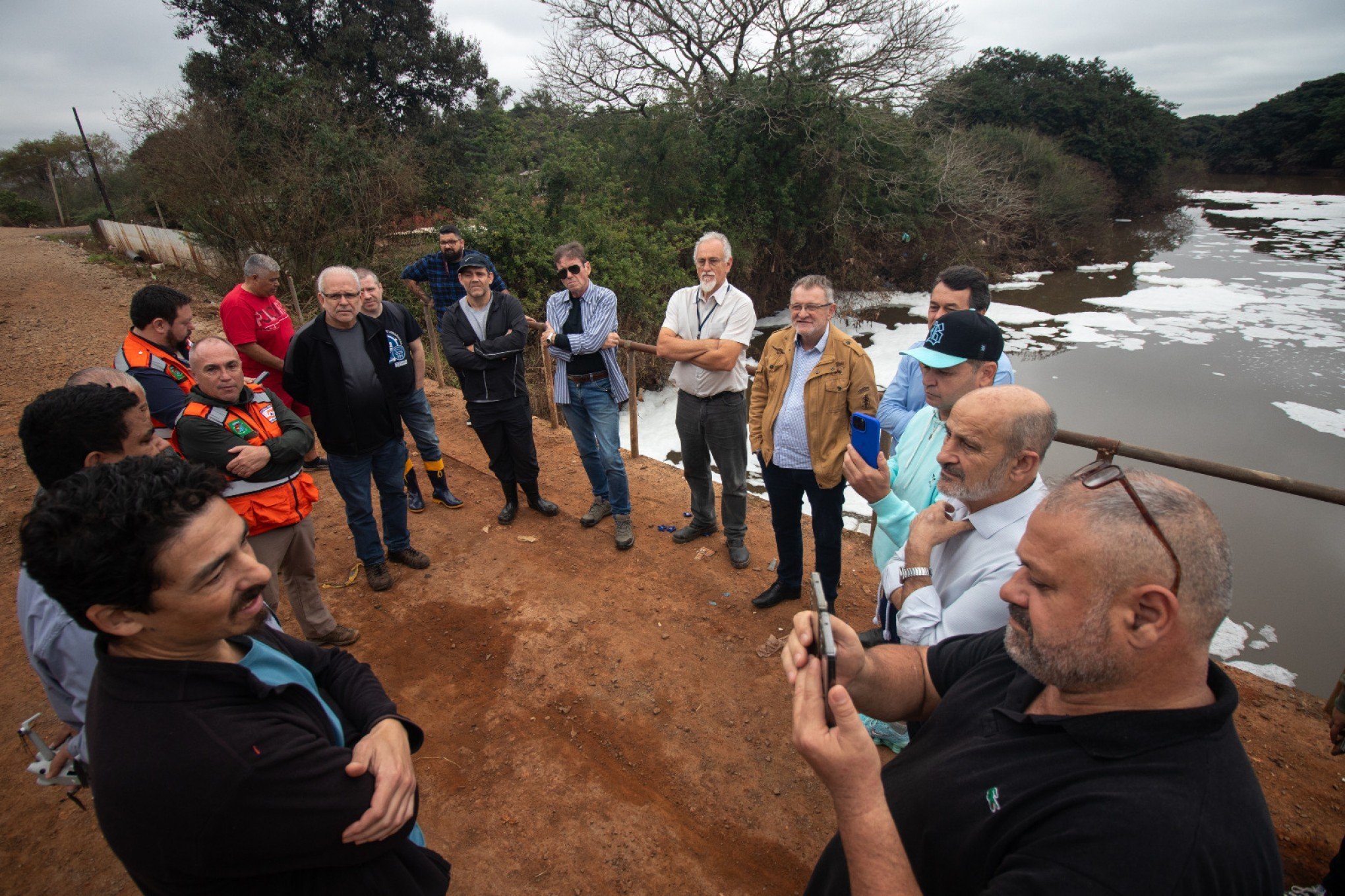 Prefeito Vanazzi acompanha, junto ao IPH da UFRGS, o trabalho de recomposiÃ§Ã£o do Sistema de ProteÃ§Ã£o de Cheias