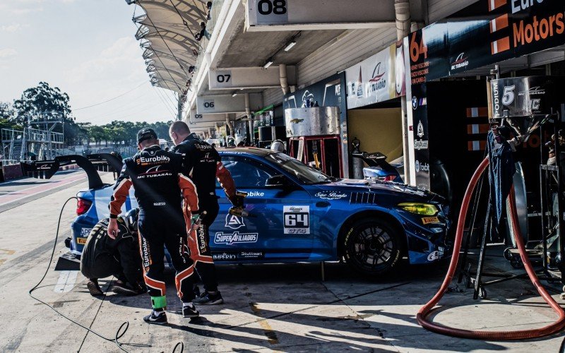 Equipe MC Tubarão já preparou a BMW M2 CS, da Eurobike, em Interlagos-SP | abc+