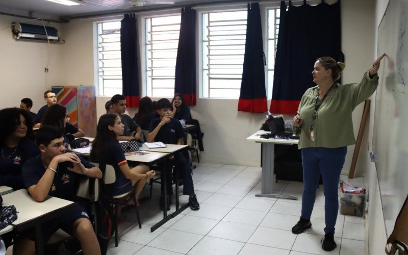 Aula sobre comportamento com a professora Jaqueline