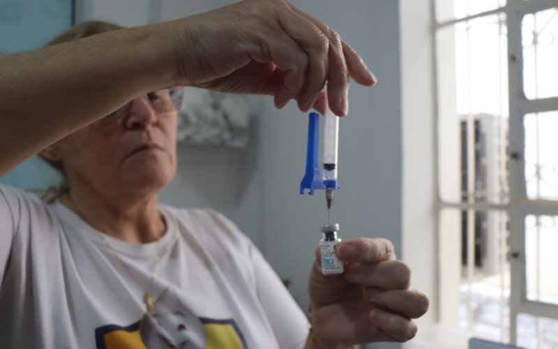 Procura por vacina contra a dengue ainda é baixa | abc+