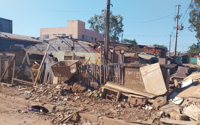 Milhares de casas tiveram estrutura comprometida | abc+