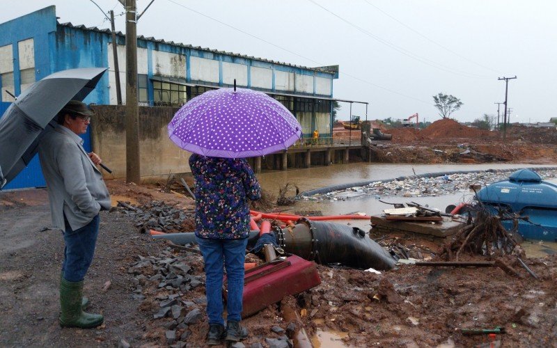 Moradores da Vila Palmeira monitoram Casa de Bombas