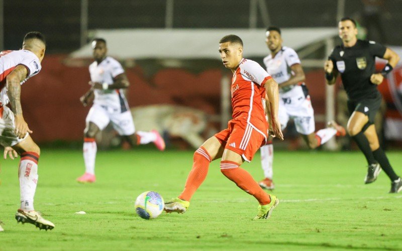 Gabriel Carvalho aparece entre os 60 melhores jogadores sub-17 do mundo | abc+